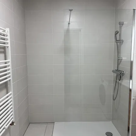 La Parenthese Du - View And Private Parking 4 Aix-les-Bains