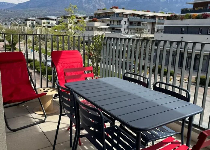 La Parenthese Du - View And Private Parking 4 Aix-les-Bains
