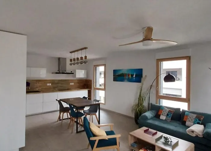 La Parenthese Du - View And Private Parking 4